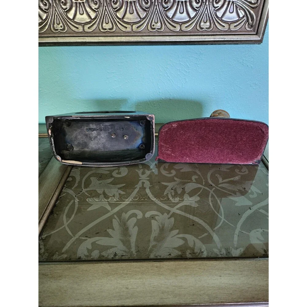 Vintage Copper Color Cast Iron Book Ends Bronze Tone Pair Of Baby Shoes Bookends